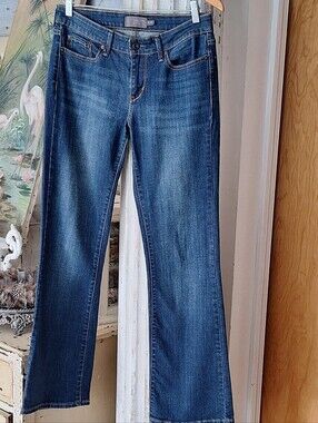 Levis SLIGHT CURVE San Francisco BOOTCUT JEANS size 27